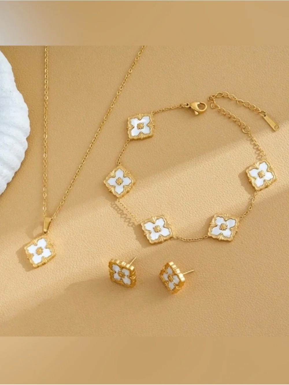 Gold Plated Stainless Steel 3-Piece white  Clover Jewelry Set |